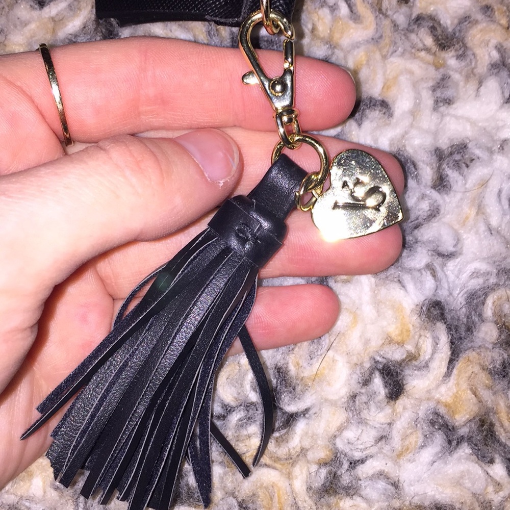 Victoria’s Secret Hand Purse 🖤💛 - Picture 5 of 7